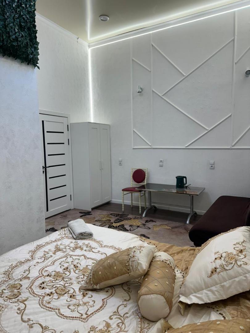 Sweet Home Hostel Bishkek Bagian luar foto