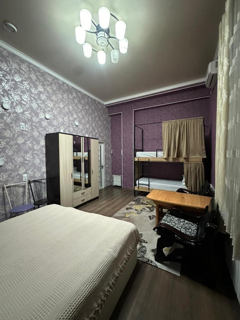 Sweet Home Hostel Bishkek Bagian luar foto